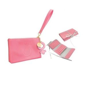 Pandora wristlet with Pandora Me Collector's Pouch